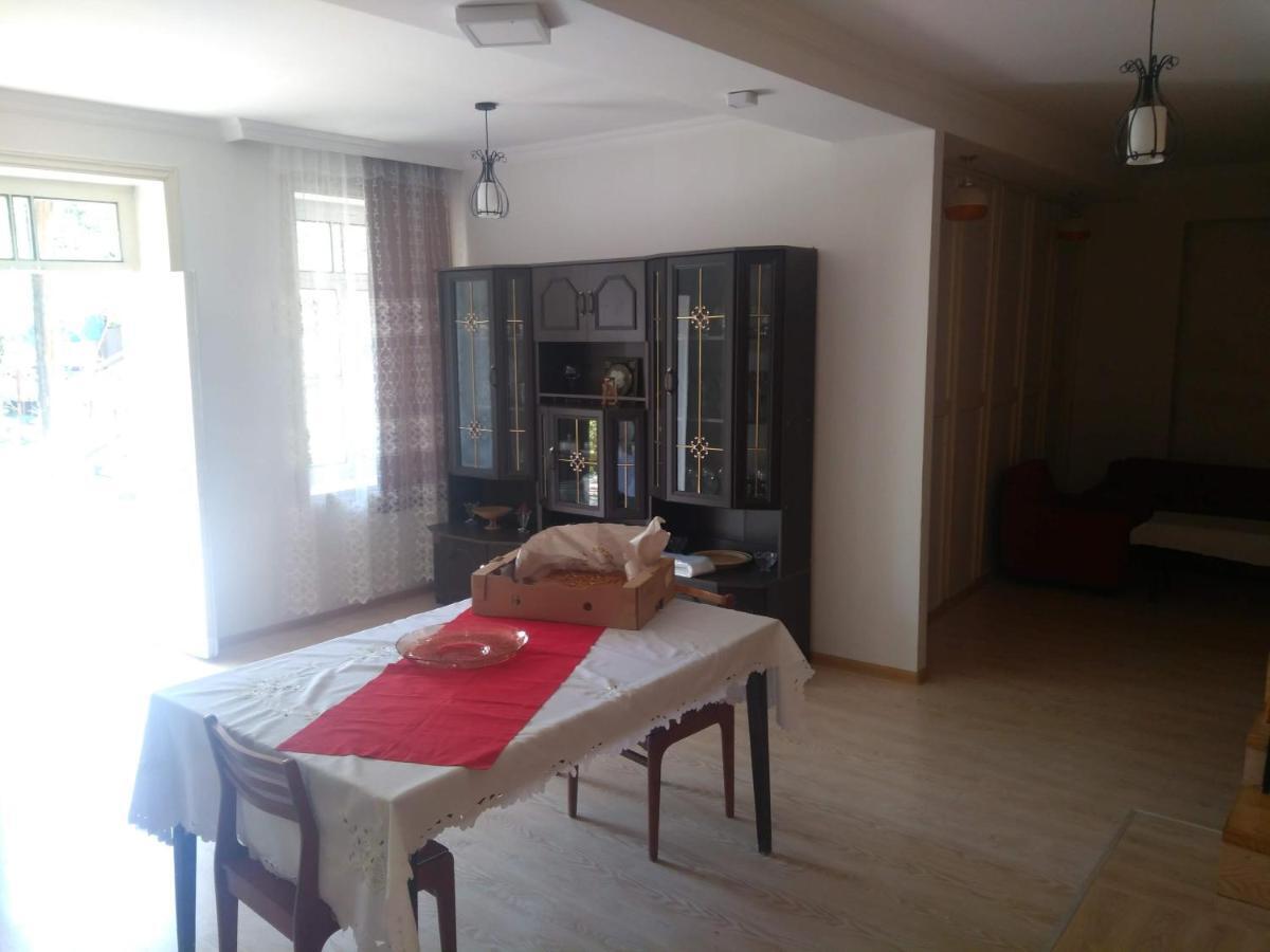 Ferienwohnung Orbeli Exterior foto
